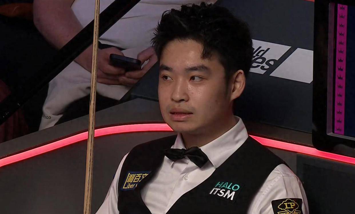 在赛事中扮 在赛事中扮